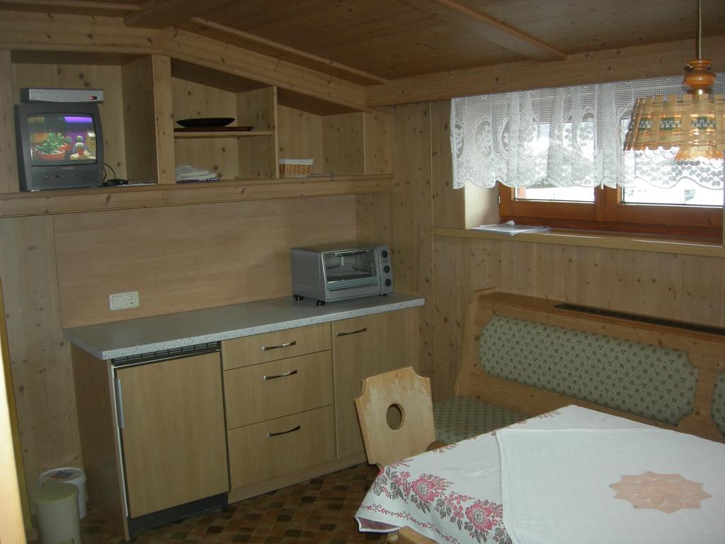 Apartmán Haus Mooshof Lermoos Pokoj fotografie